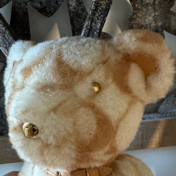 Coach Collectible Bear 2022 - Picture 3 of 7